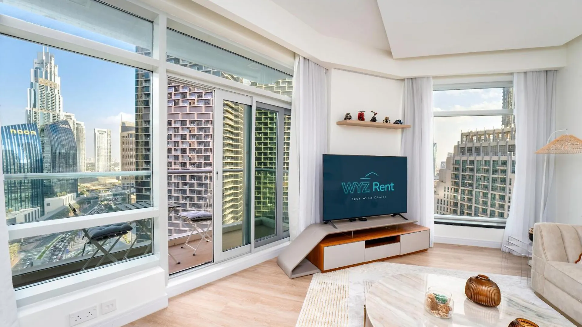 Stunning 2 Bedroom In The Heart Of Downtown, 360 Views Dubai Apartment