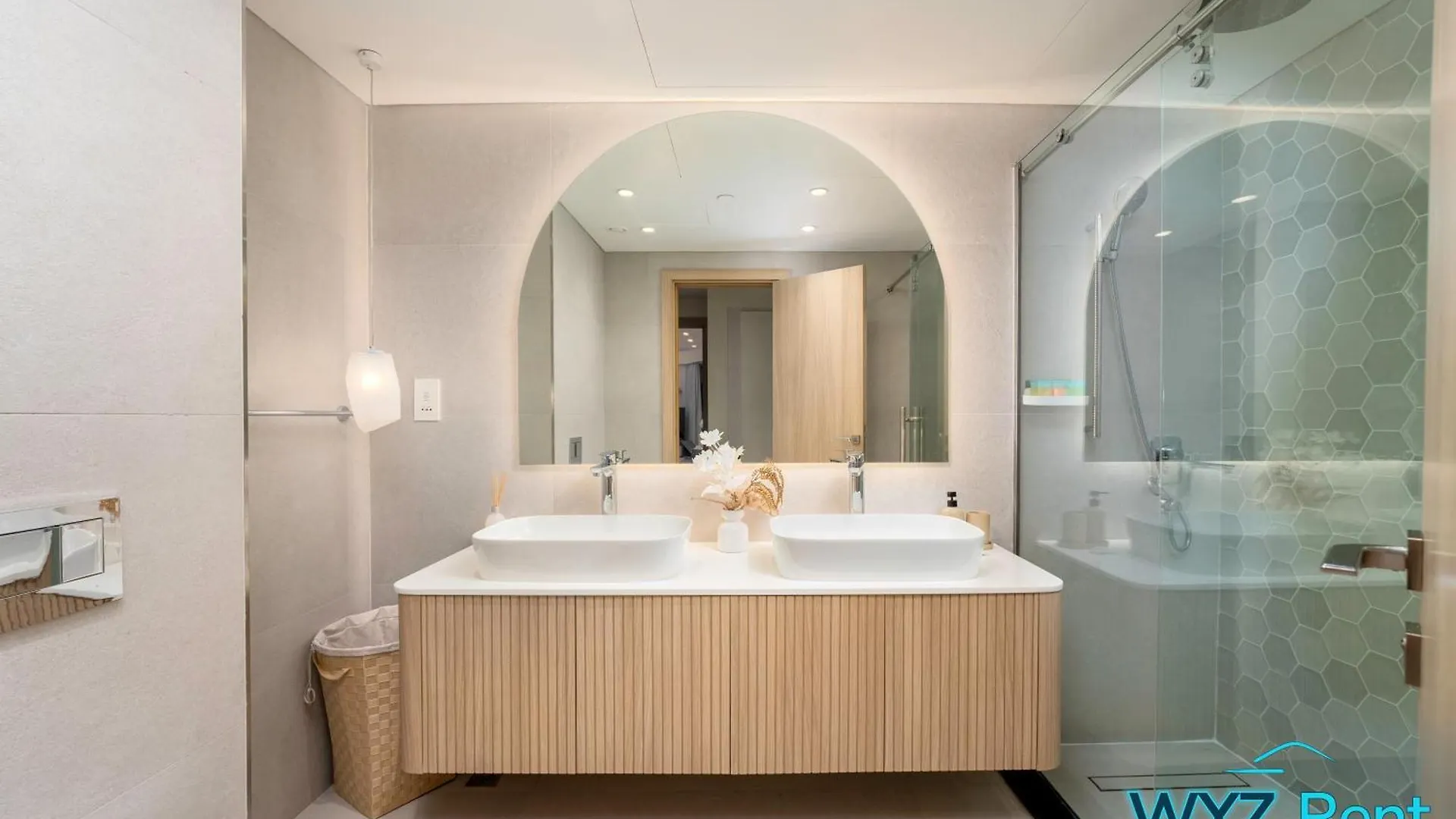 Stunning 2 Bedroom In The Heart Of Downtown, 360 Views Dubai Apartment