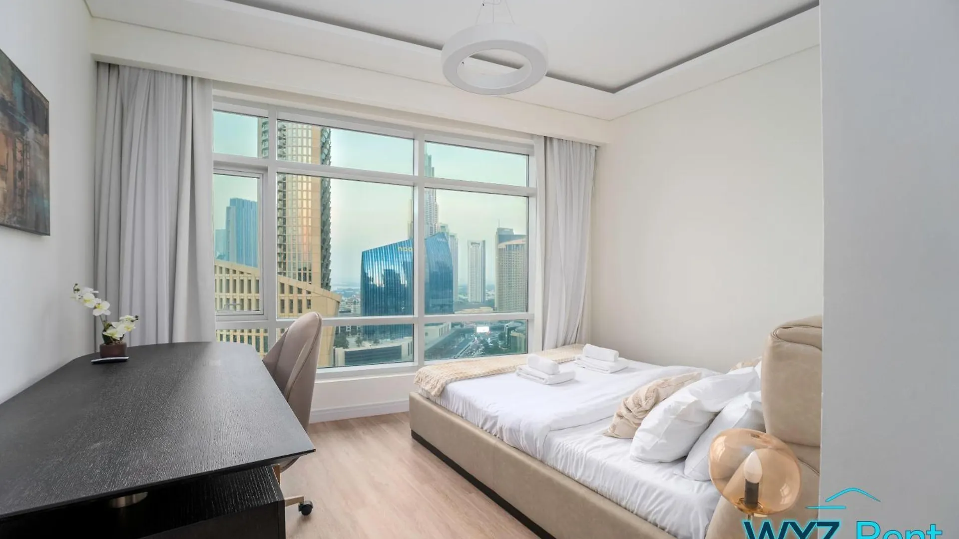 Stunning 2 Bedroom In The Heart Of Downtown, 360 Views Dubai Apartment